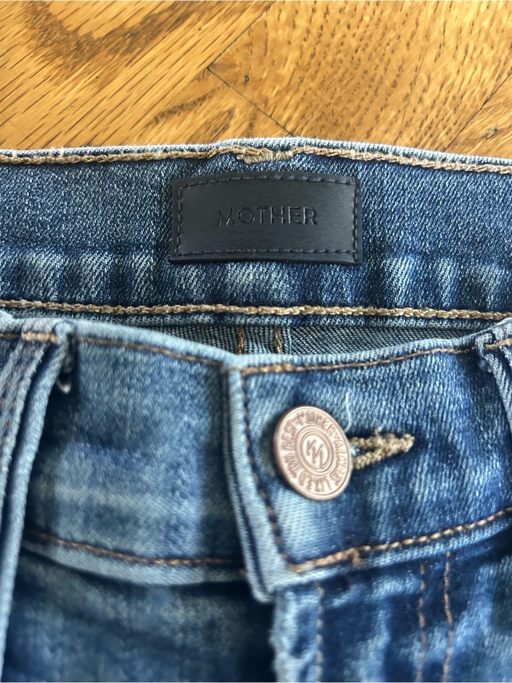 MOTHER The Mid Rise Rider Ankle Jeans - Picture 3 of 7